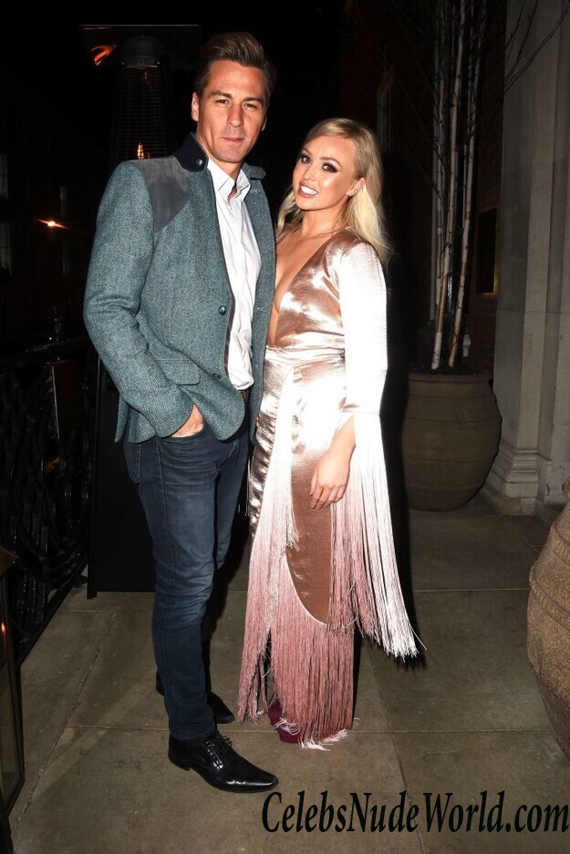 Jorgie Porter Braless 109263