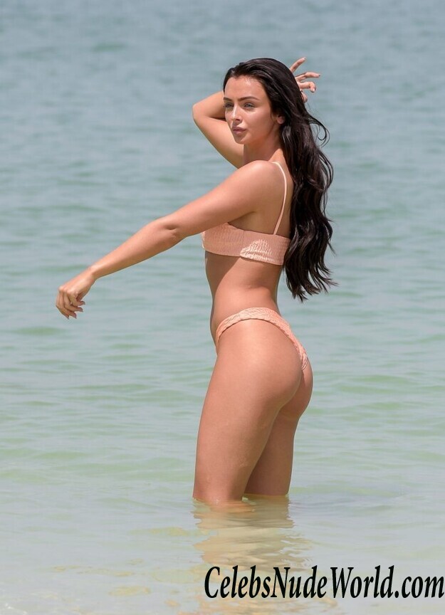 Kady McDermott Sexy 109785