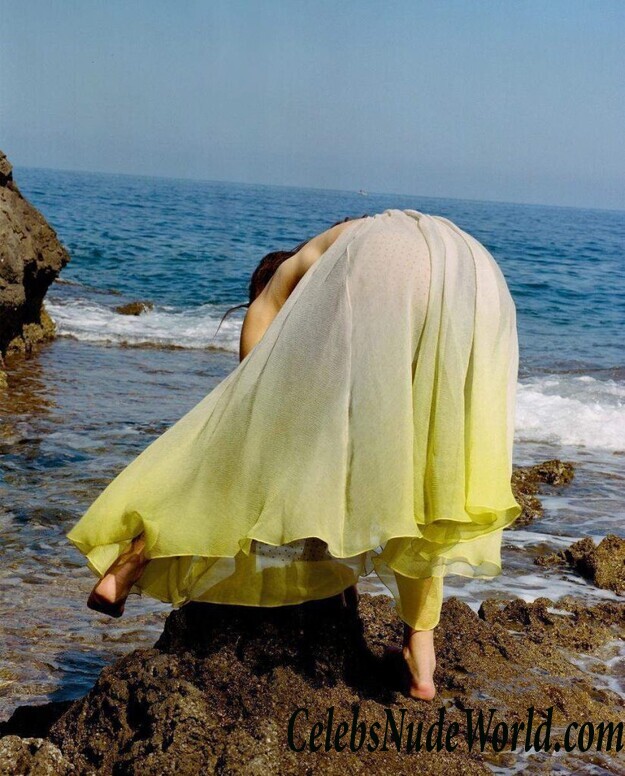 Julia Van Os: Naughty Nature Girl 110063