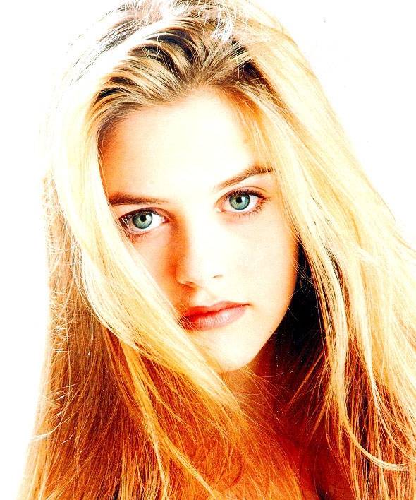 Alicia Silverstone 1101
