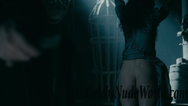 Karen Hassan Nude Pics 110191