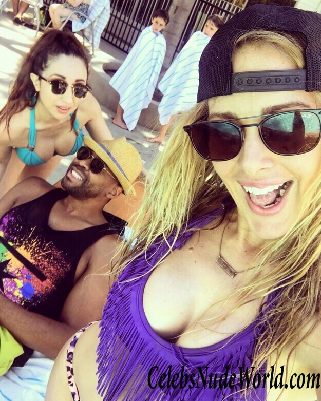 Kate Quigley Topless 110211