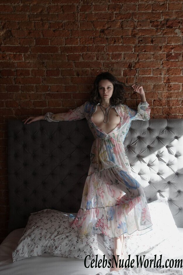 Julia Liepa Nude 110282