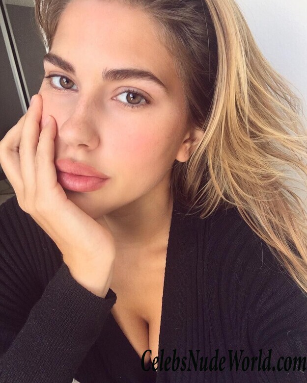 Kara Del Toro Sexy Photos 110568