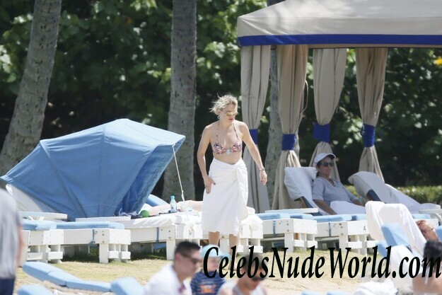 Kate Hudson Is Still Beautiful And Hot 110912