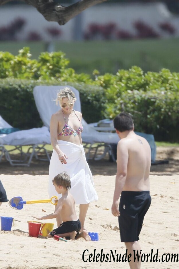 Kate Hudson Is Still Beautiful And Hot 110915