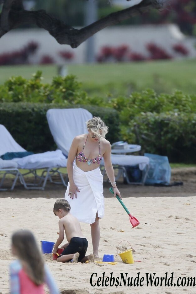 Kate Hudson Is Still Beautiful And Hot 110916