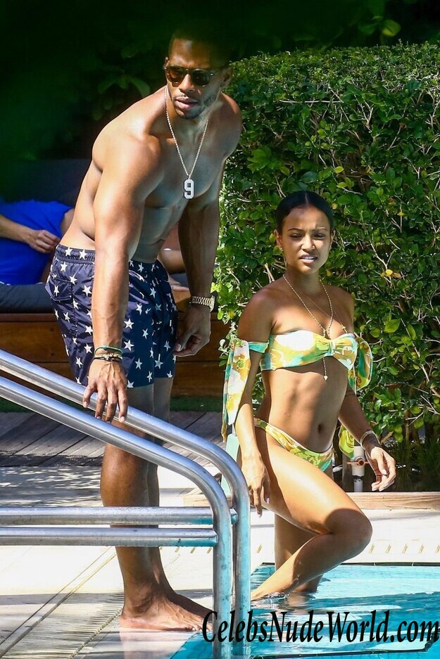 Karrueche Tran Sexy 111198