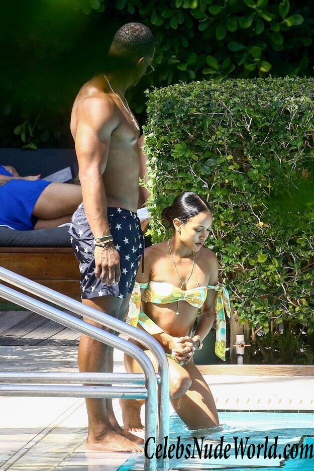 Karrueche Tran Sexy 111200