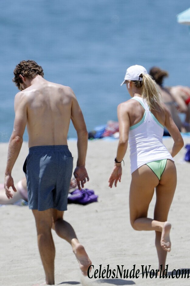 Kelly Rohrbach Bikini 111260