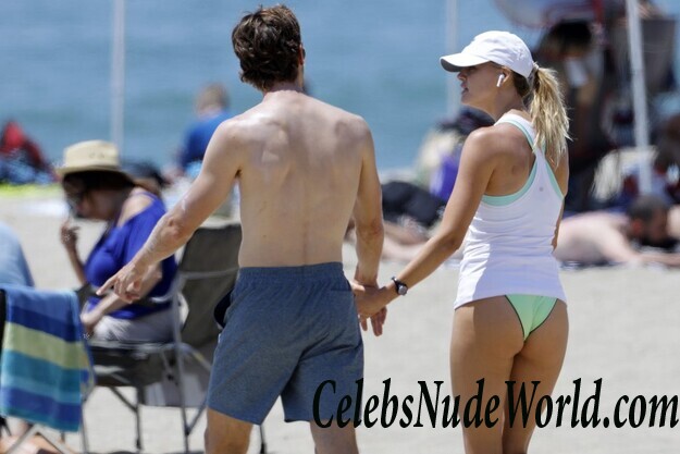 Kelly Rohrbach Bikini 111270