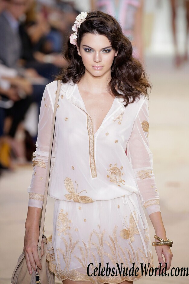 Kendall Jenner See Through Photos 111698