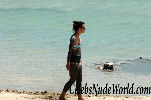 Keira Knightley Sexy 111786