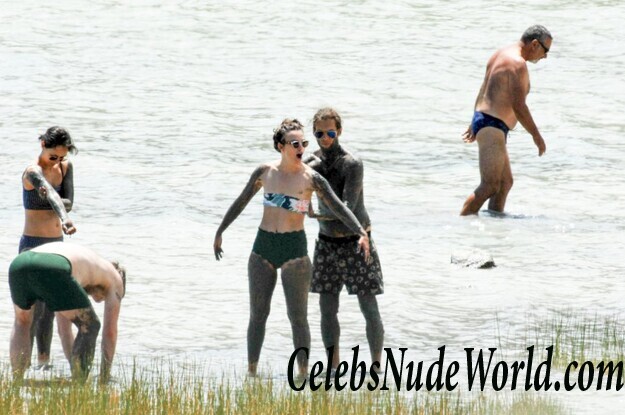 Keira Knightley Sexy 111791