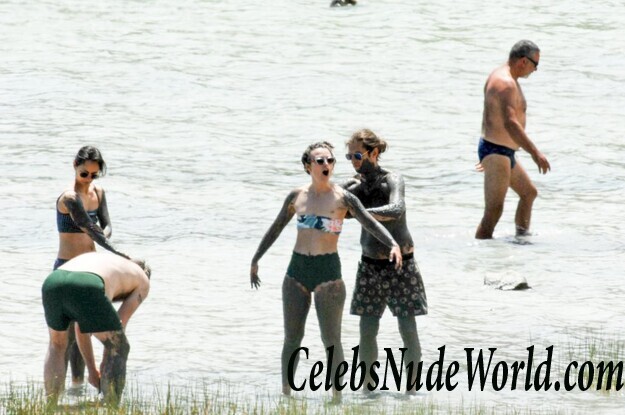 Keira Knightley Sexy 111793