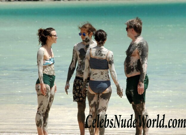 Keira Knightley Sexy 111818