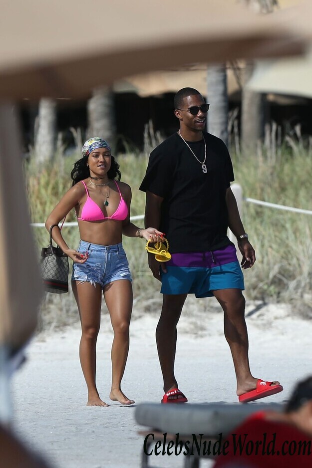 Karrueche Tran Bikini 111828