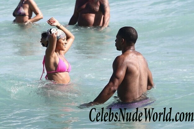 Karrueche Tran Bikini 111858