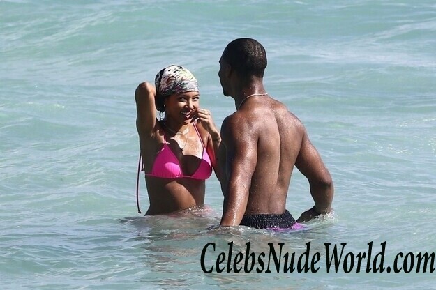 Karrueche Tran Bikini 111870