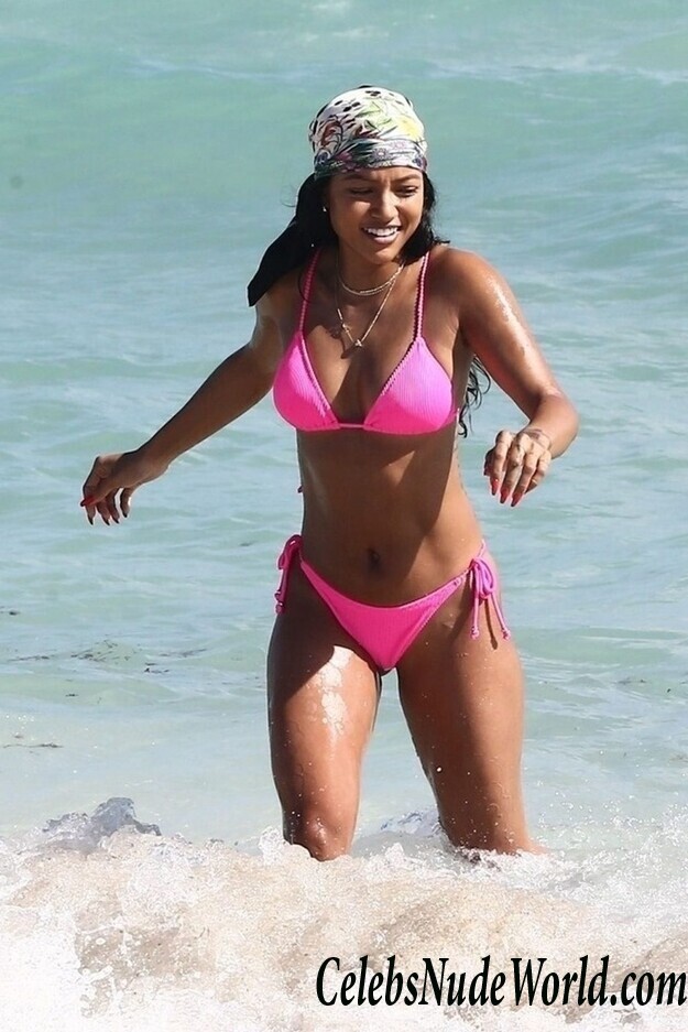 Karrueche Tran Bikini 111874