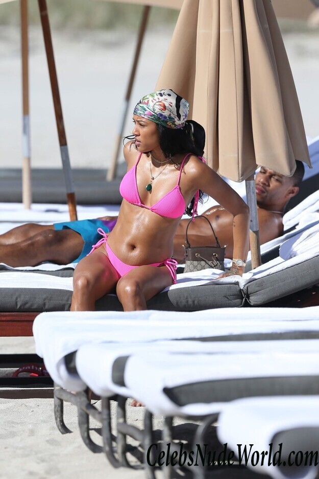 Karrueche Tran Bikini 111892