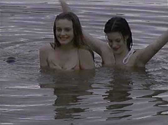 Alicia Silverstone 1122