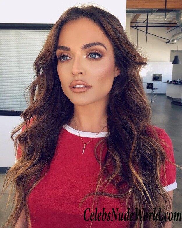 Kelsey Laverack Sexy 112315