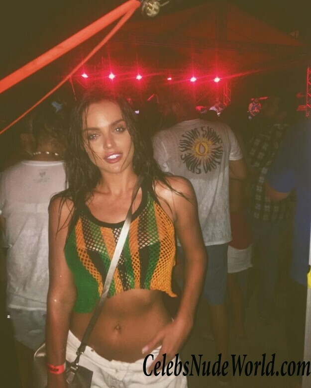 Kelsey Laverack Sexy 112329