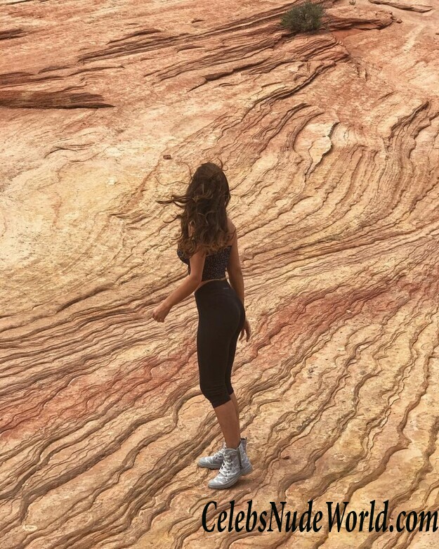 Kelsey Laverack Sexy 112342