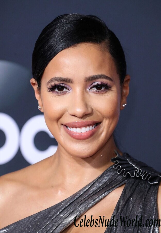 Julissa Bermúdez Cleavage 112472