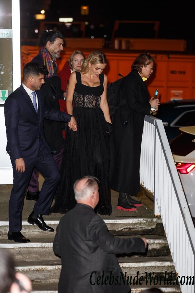 Katherine Jenkins Cleavage 112829