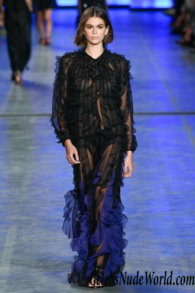 Kaia Gerber See Through 112908