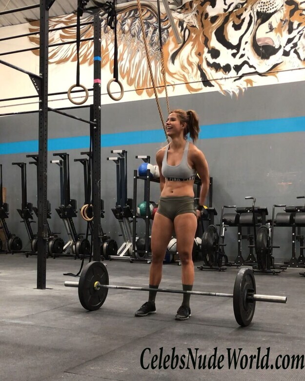 Kayli Ann Phillips Sexy 113211