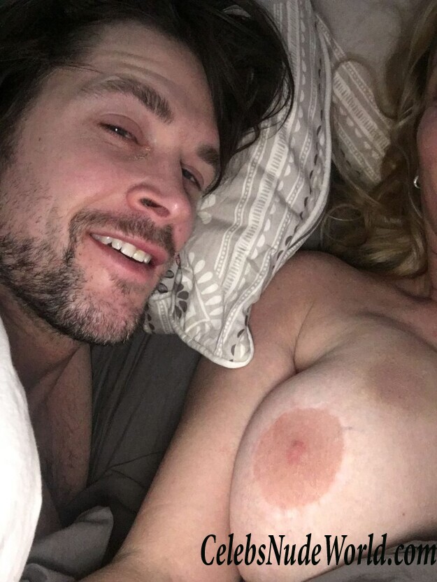 Laurie Holden Leaked 113320