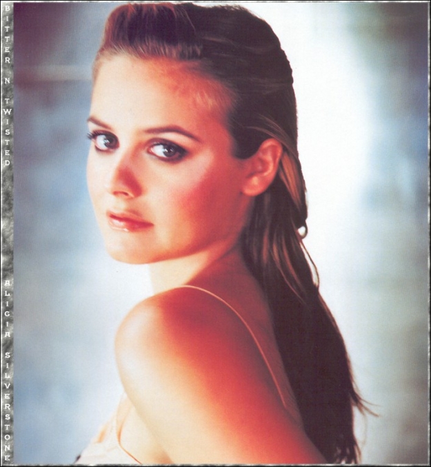 Alicia Silverstone 1136