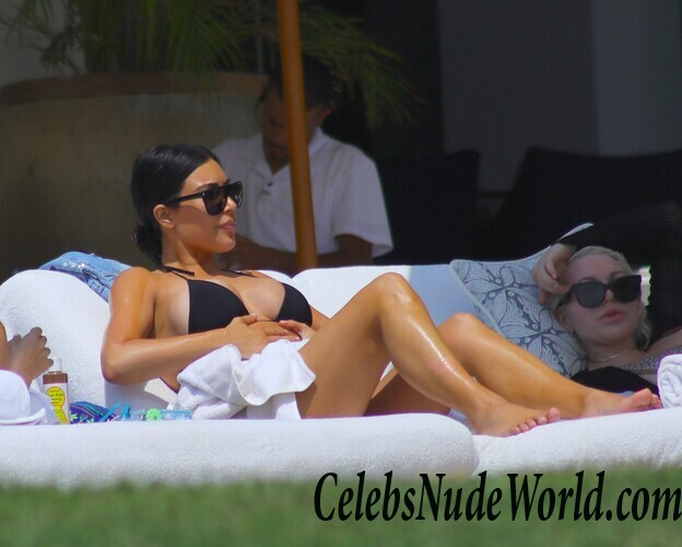 Kim Kardashian's Booty Is Always Good To See 114257