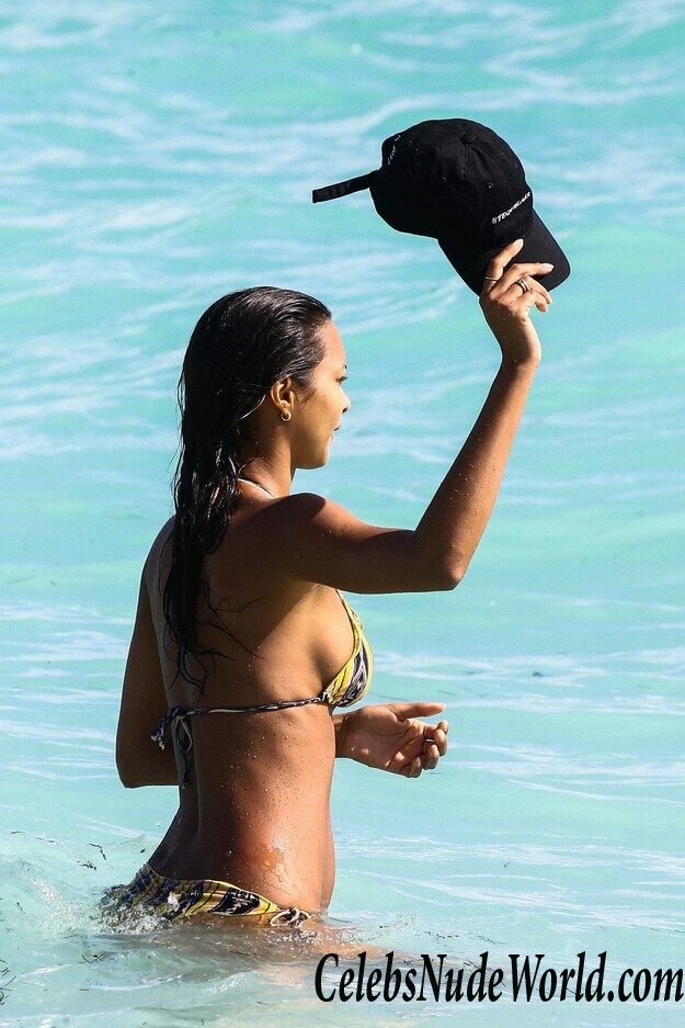 Lais Ribeiro Sexy 114830