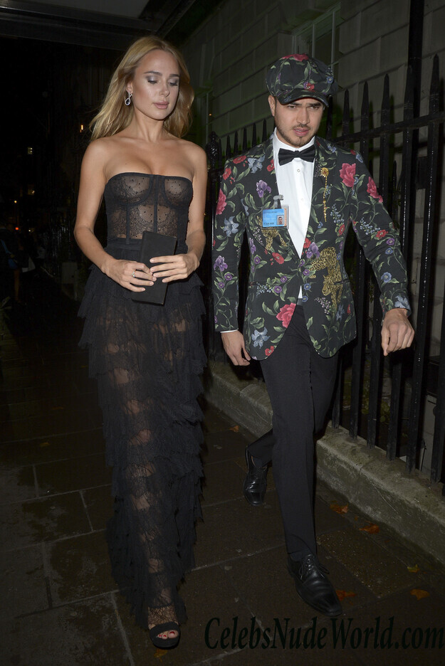 Kimberley Garner See Through 114921