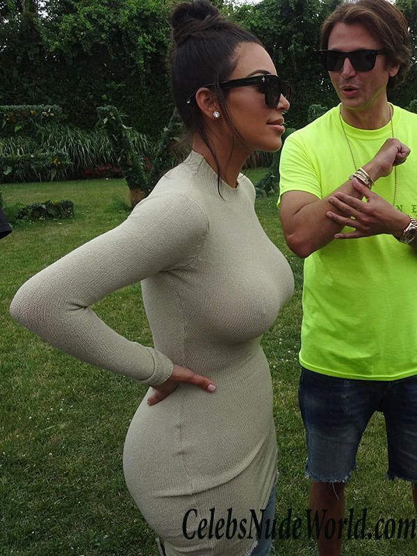 Kim Kardashian Sexy Photos 115257