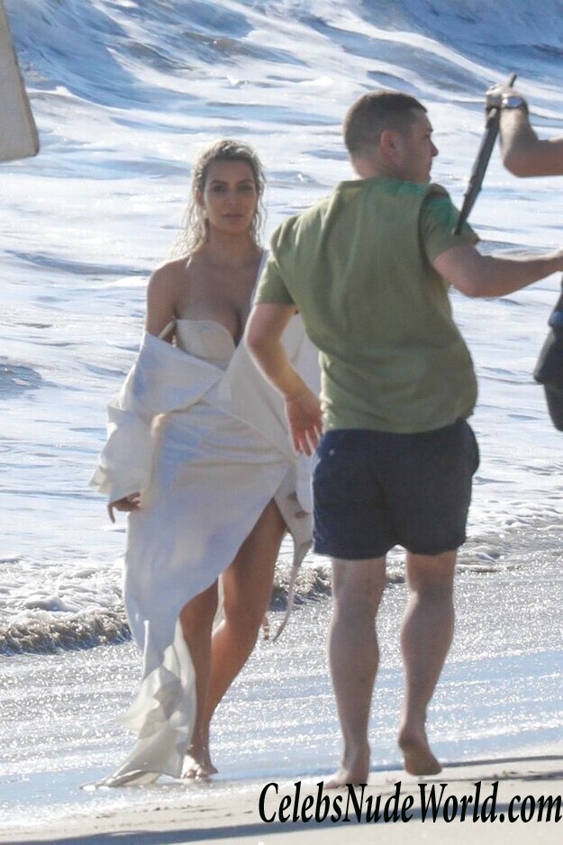 Kim Kardashian See Through 115404