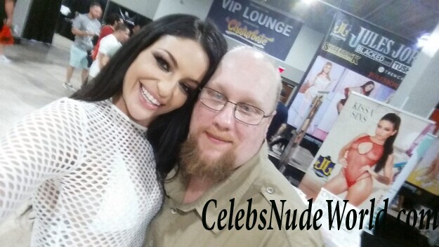 Kissa Sins Sexy 115639