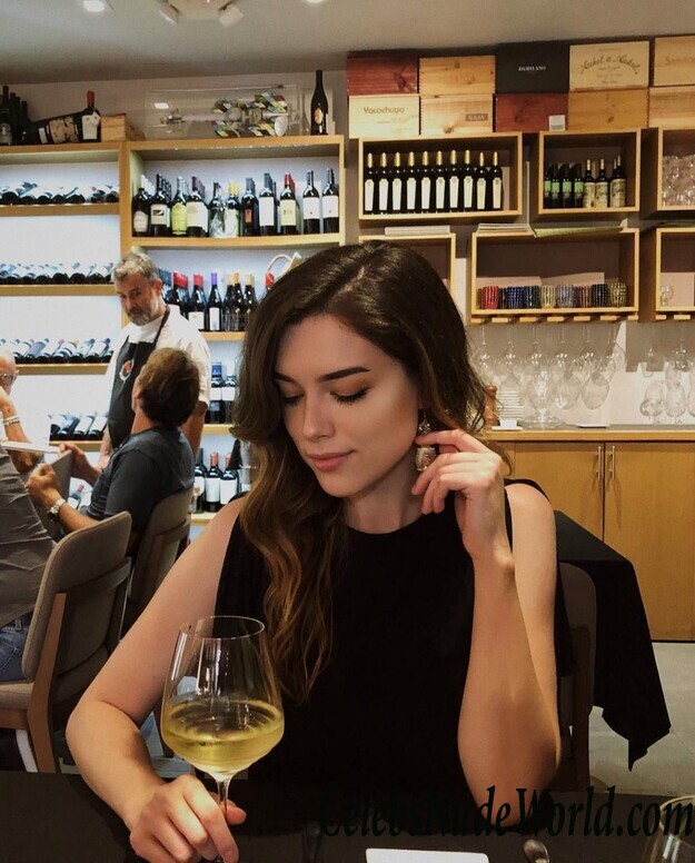 Lauren Summer Hot 116291