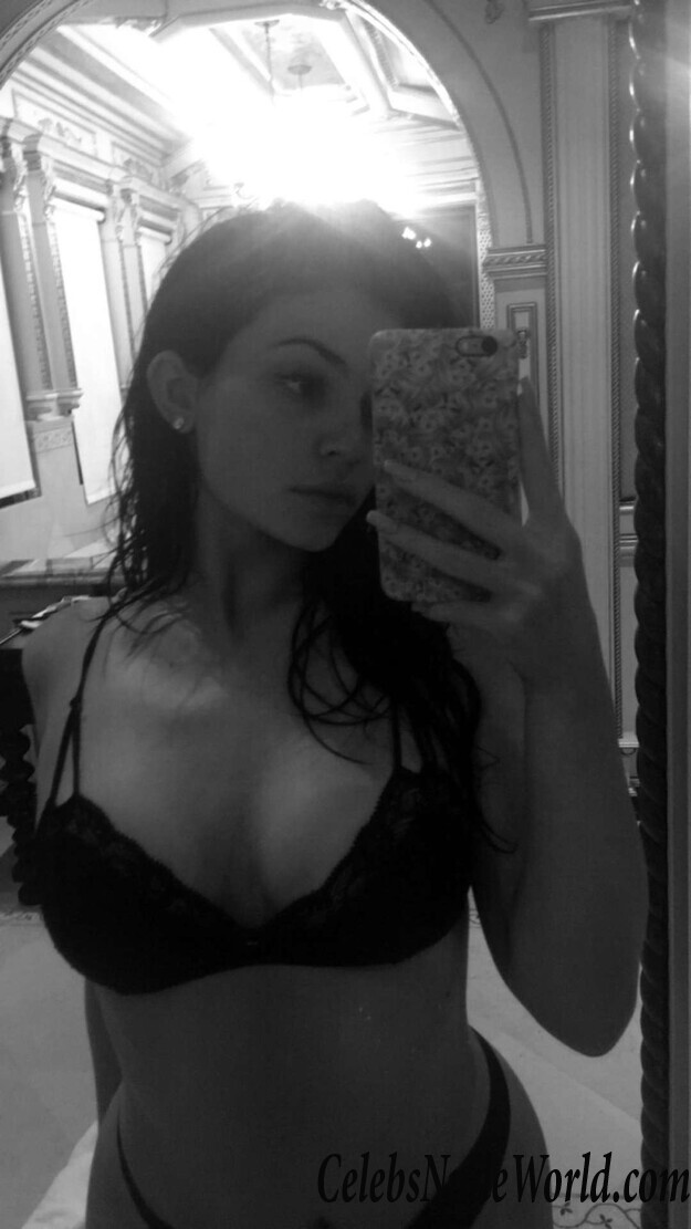 Sexy Photos of Kylie Jenner 116396