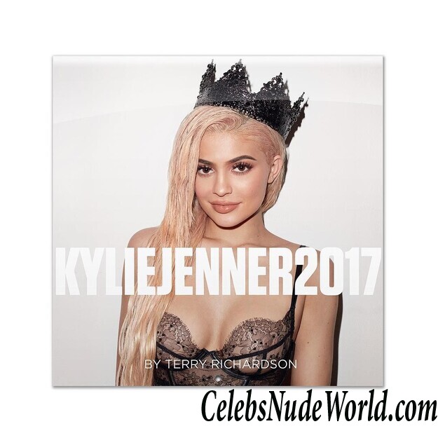 Sexy Photos of Kylie Jenner 116406