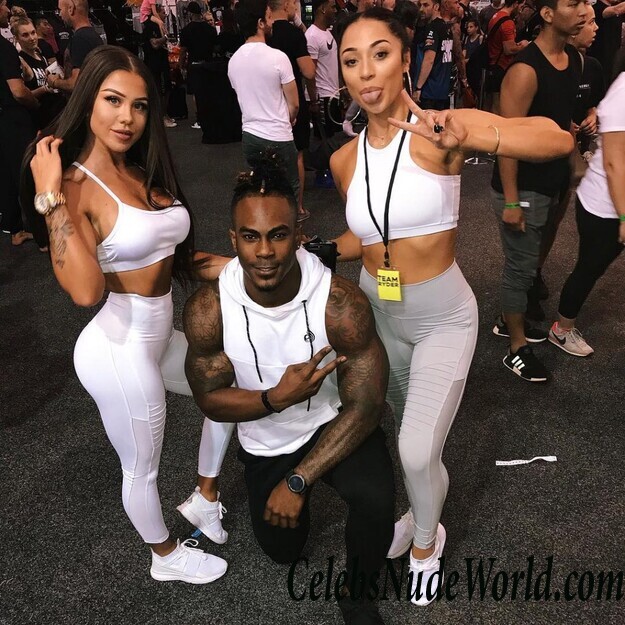 Laura Amy Sexy 116753