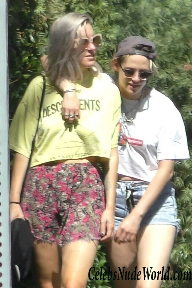 Kristen Stewart Sexy 117813