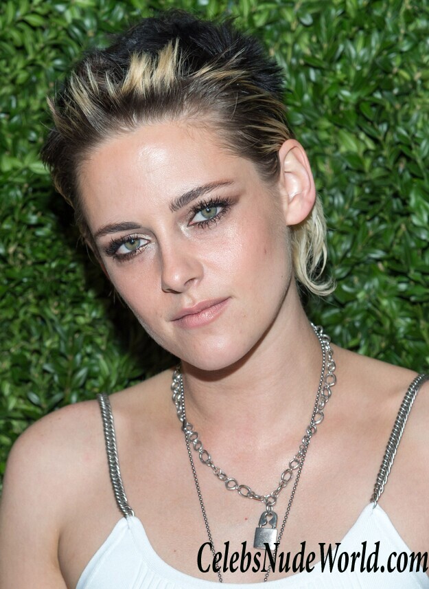 Kristen Stewart Sexy 117829