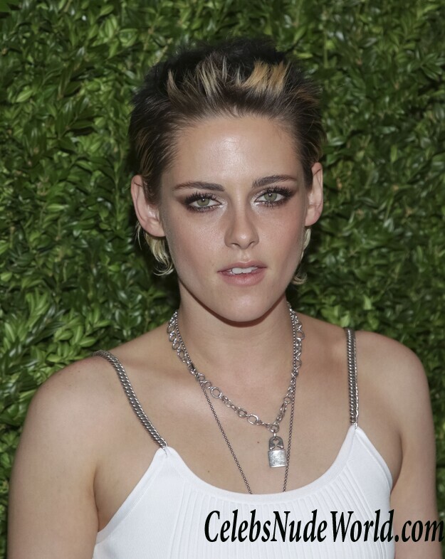 Kristen Stewart Sexy 117830