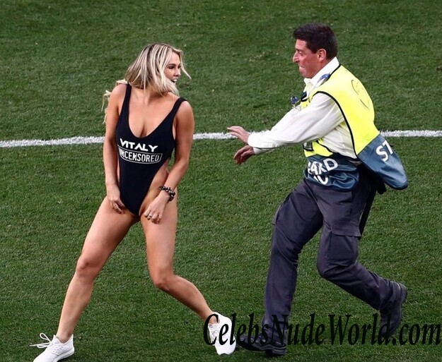 Kinsey Wolanski Hot 118014