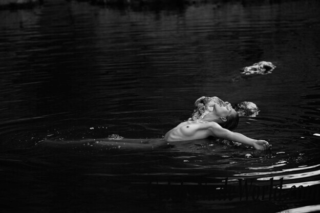 Lauren Bonner Nude 118580